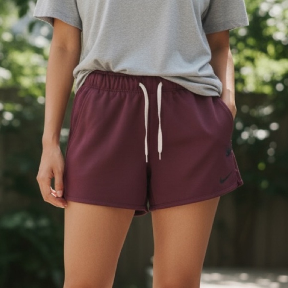 🌼5 For $25🌼 Nike Women's Burgundy Athletic Shorts Size S